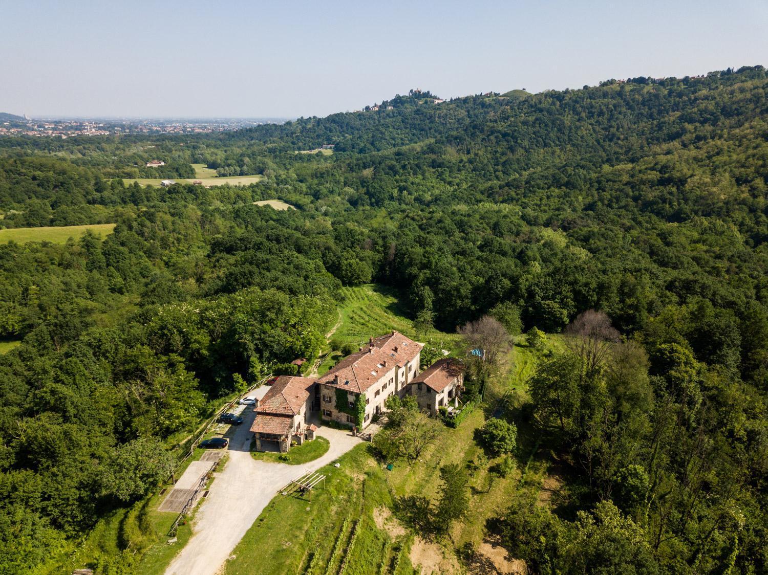Agriturismo La Costa - Casa Vacanze Rovagnate Buitenkant foto