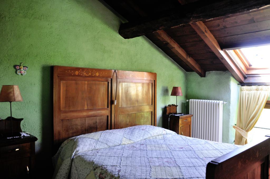 Agriturismo La Costa - Casa Vacanze Rovagnate Buitenkant foto