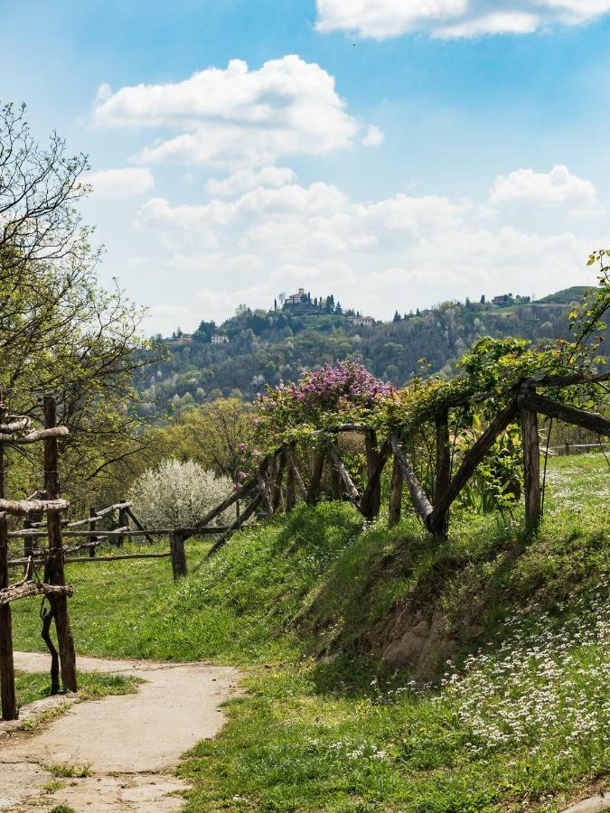 Agriturismo La Costa - Casa Vacanze Rovagnate Buitenkant foto